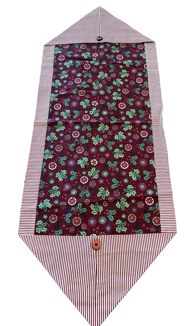 Vintage Handmade Retro Holly Berry Christmas Runner Farm Table Style 40"